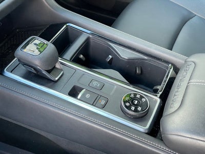 2023 Nissan Pathfinder SL PREMIUM