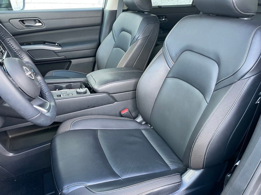 2023 Nissan Pathfinder SL PREMIUM