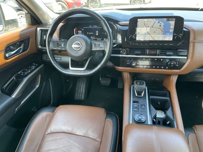 2024 Nissan Pathfinder Platinum