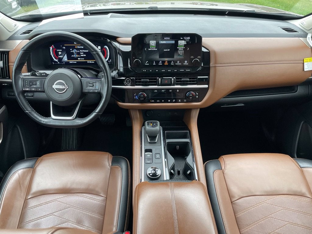 2024 Nissan Pathfinder Platinum