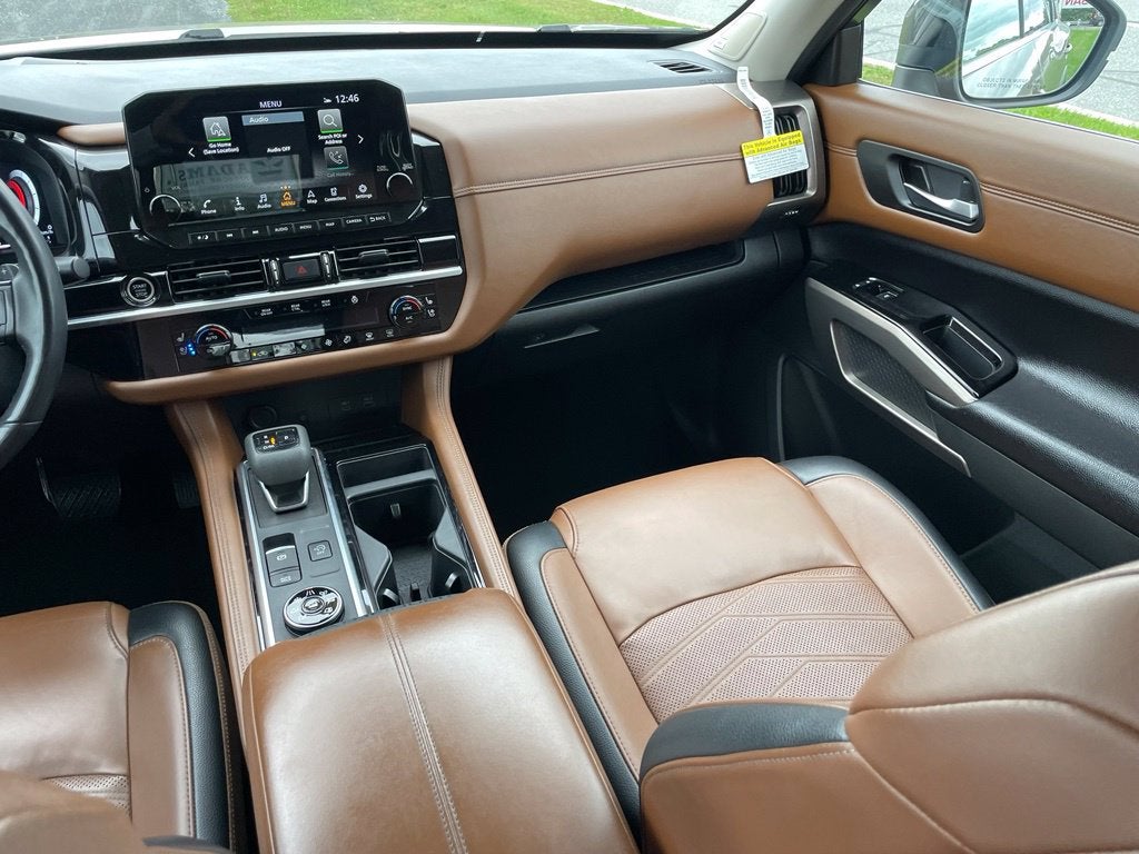 2024 Nissan Pathfinder Platinum