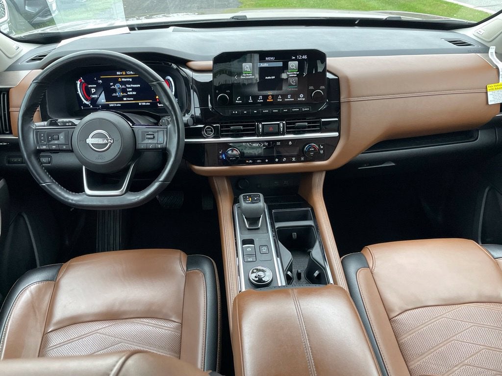 2024 Nissan Pathfinder Platinum