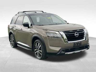 2024 Nissan Pathfinder Platinum