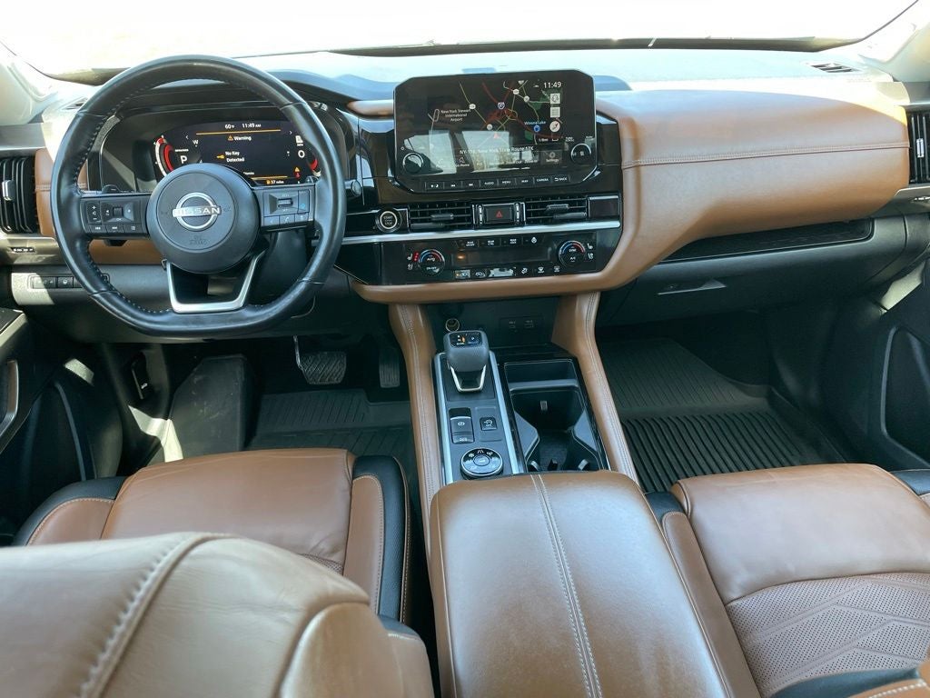 2024 Nissan Pathfinder Platinum