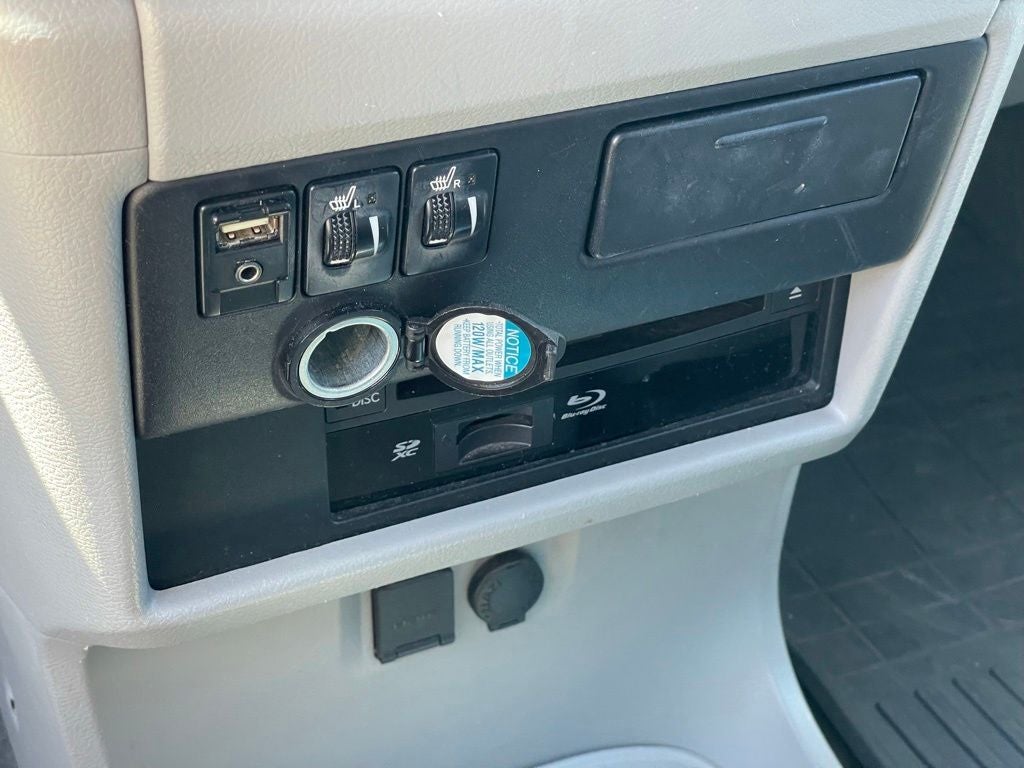 2016 Toyota Sienna XLE Premium 7 Passenger