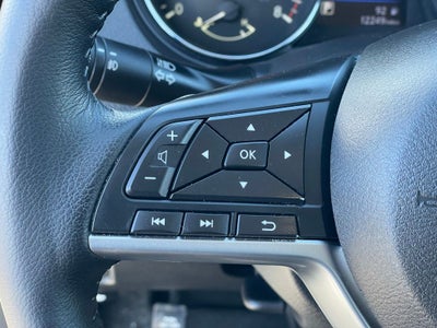 2022 Nissan Rogue Sport SV