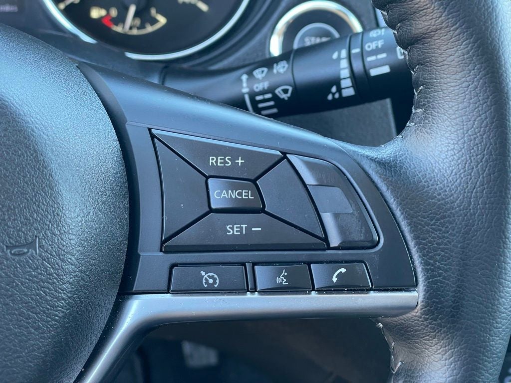 2022 Nissan Rogue Sport SV