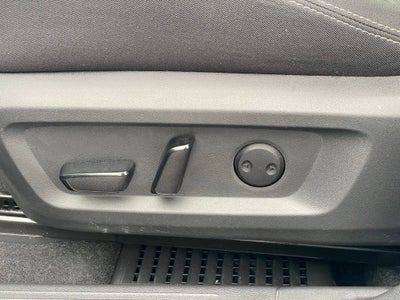 2023 Nissan Rogue SV Cloth Seating