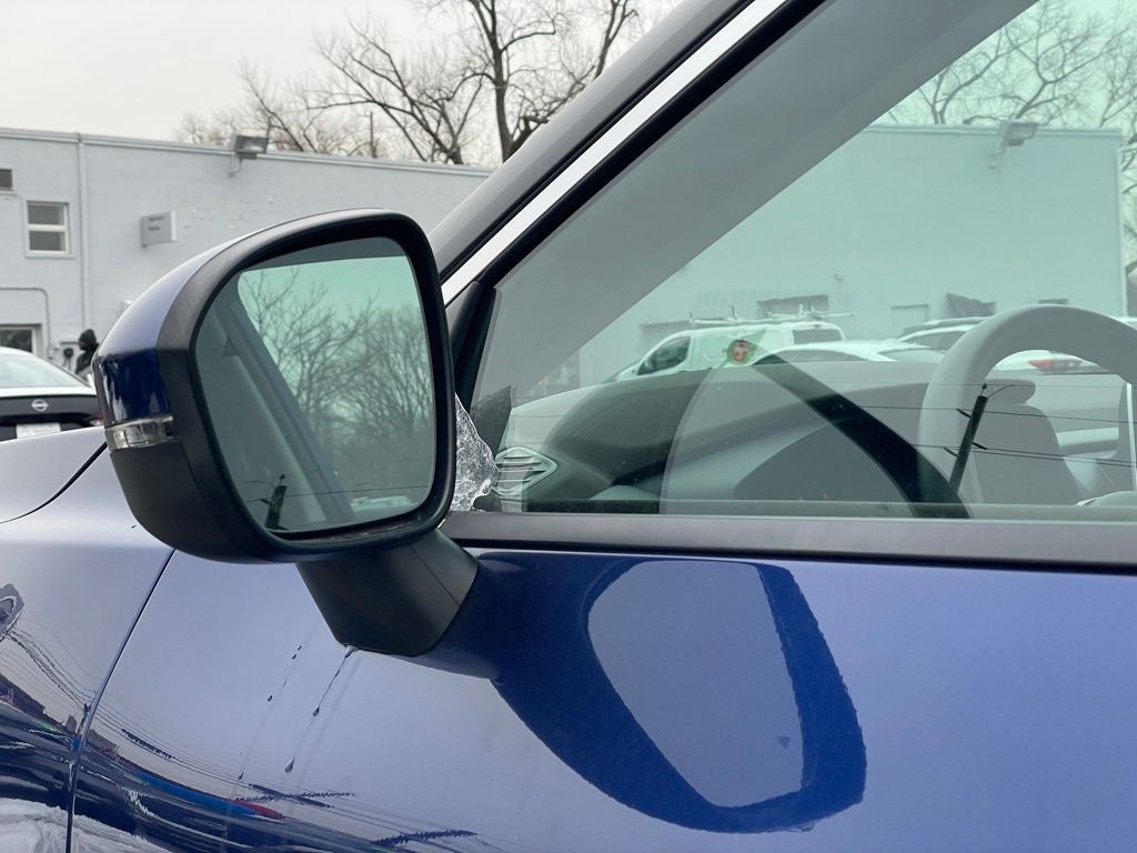 2023 Nissan Rogue SV Cloth Seating