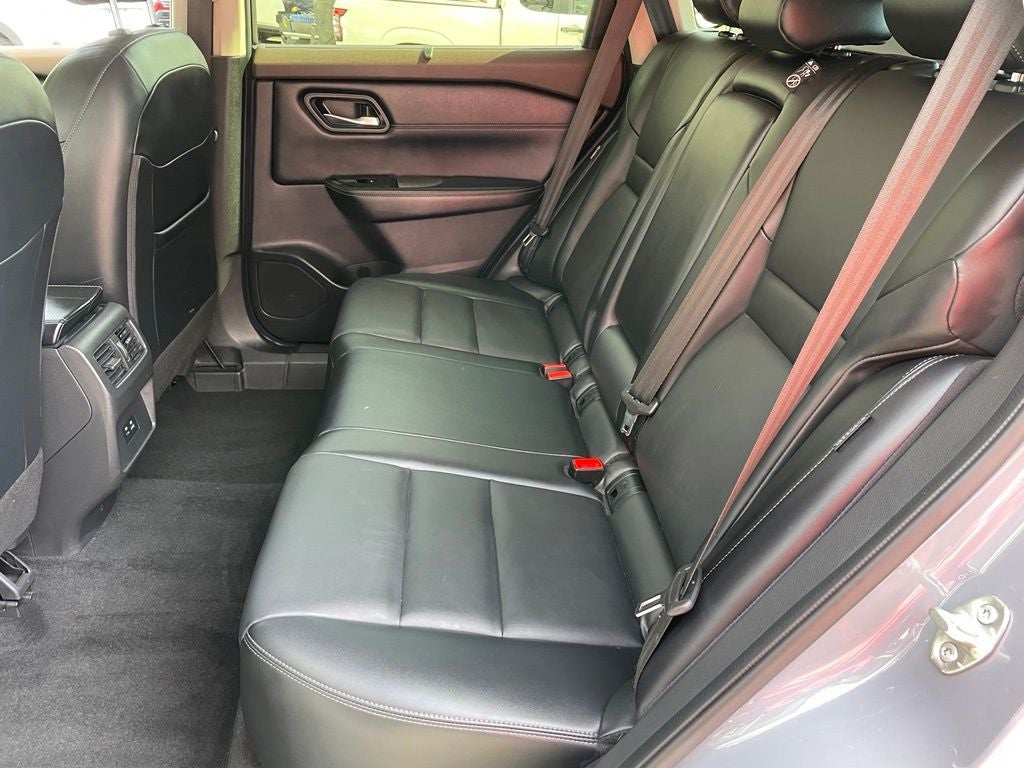 2023 Nissan Rogue SV Premium Midnight