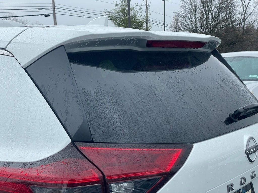 2024 Nissan Rogue SV Premium