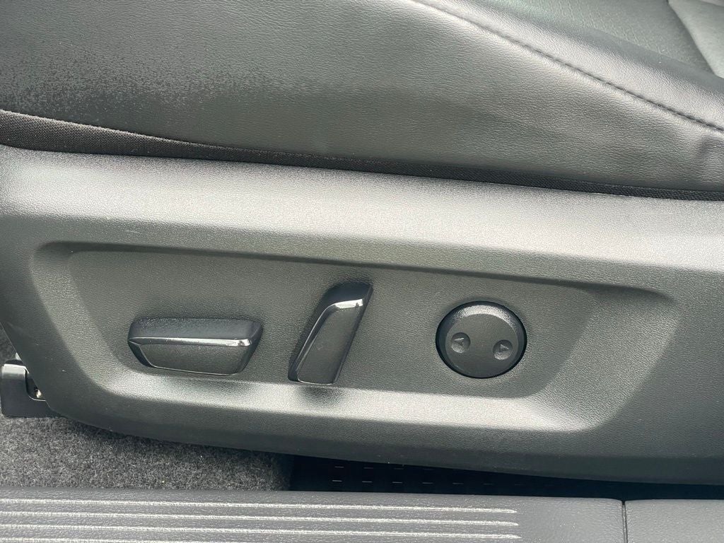 2023 Nissan Rogue SV SV PREMIUM