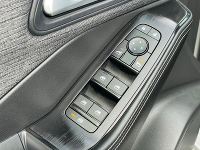 2023 Nissan Rogue SV Cloth Seating