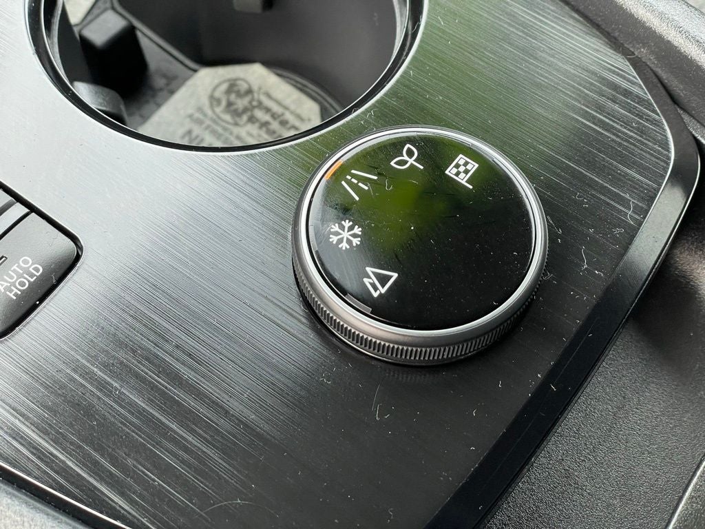 2023 Nissan Rogue SV Cloth Seating