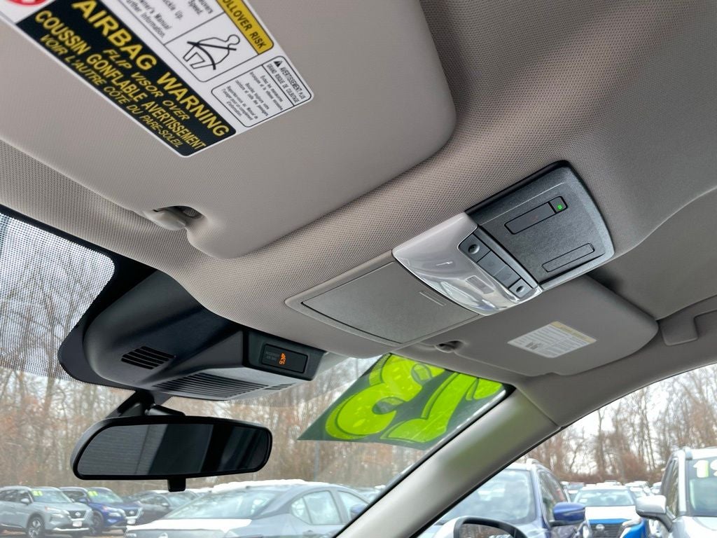 2023 Nissan Rogue SV Cloth Seating