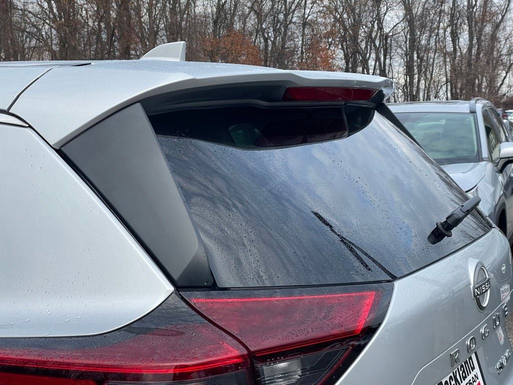 2023 Nissan Rogue SV Cloth Seating