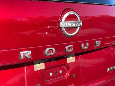 2025 Nissan Rogue SV