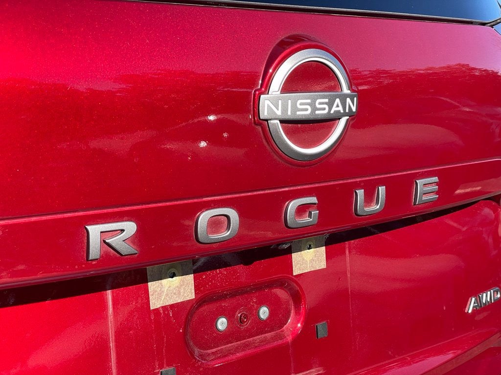 2025 Nissan Rogue SV