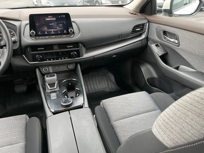 2023 Nissan Rogue SV Cloth Seating