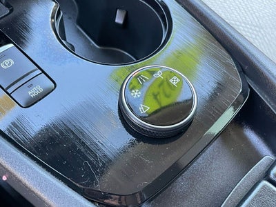 2024 Nissan Rogue SV Cloth Seating