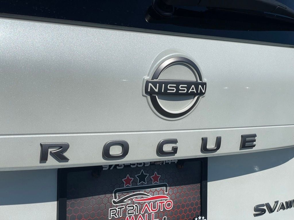 2024 Nissan Rogue SV Cloth Seating