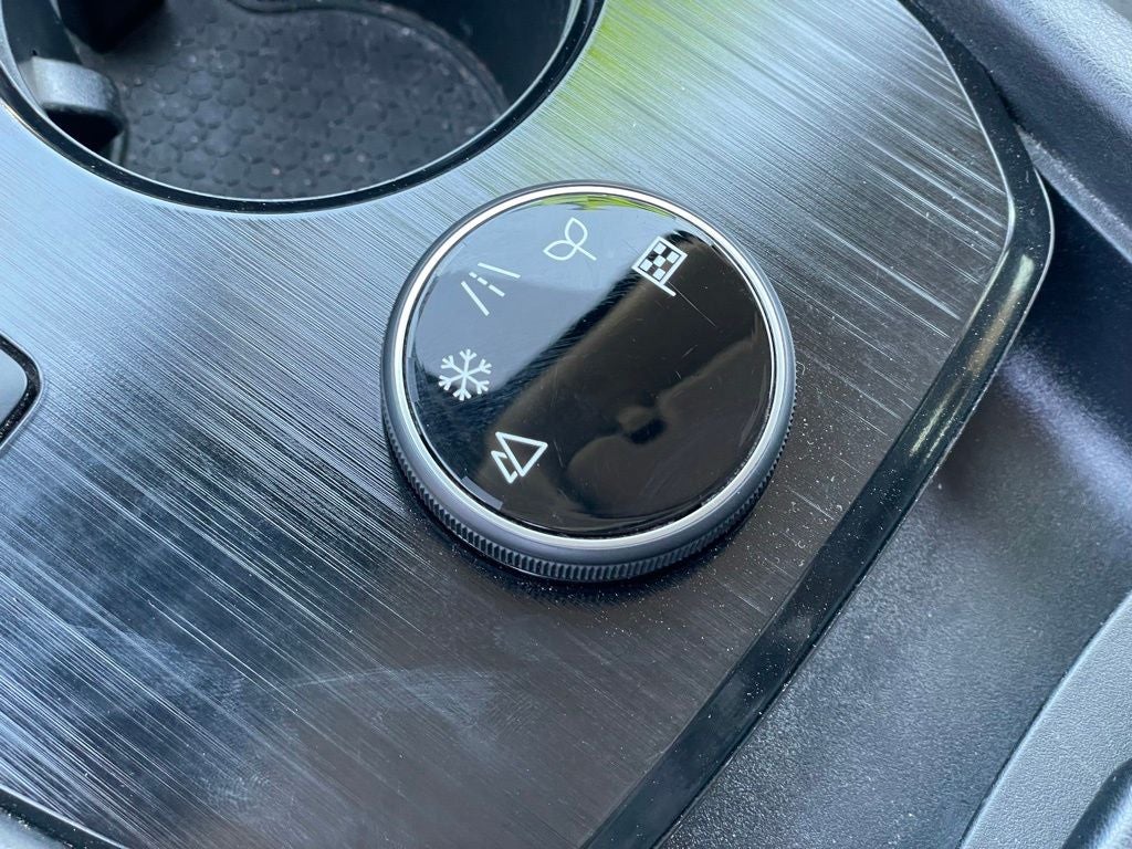 2025 Nissan Rogue SV Cloth Seating