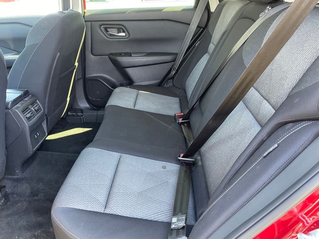 2025 Nissan Rogue SV Cloth Seating