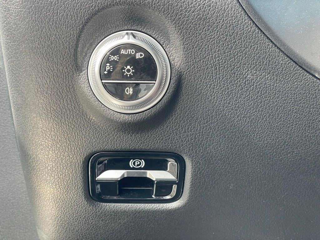 2025 Mercedes-Benz C-Class C 300 4MATIC®