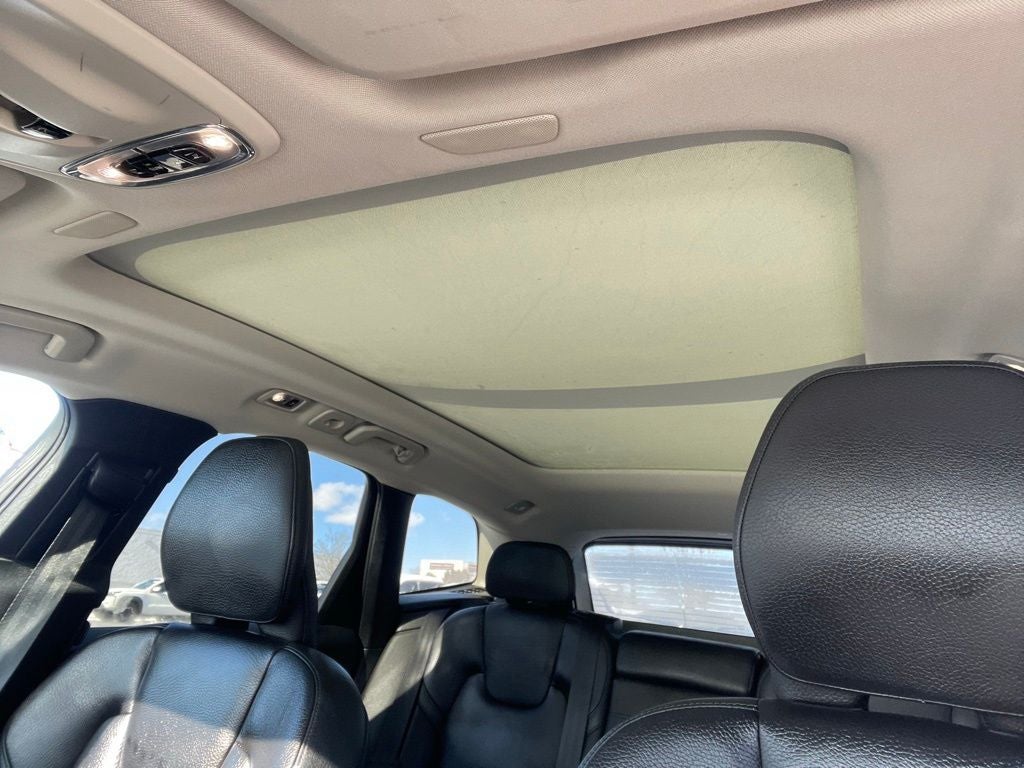 2020 Volvo XC60 T5 Momentum